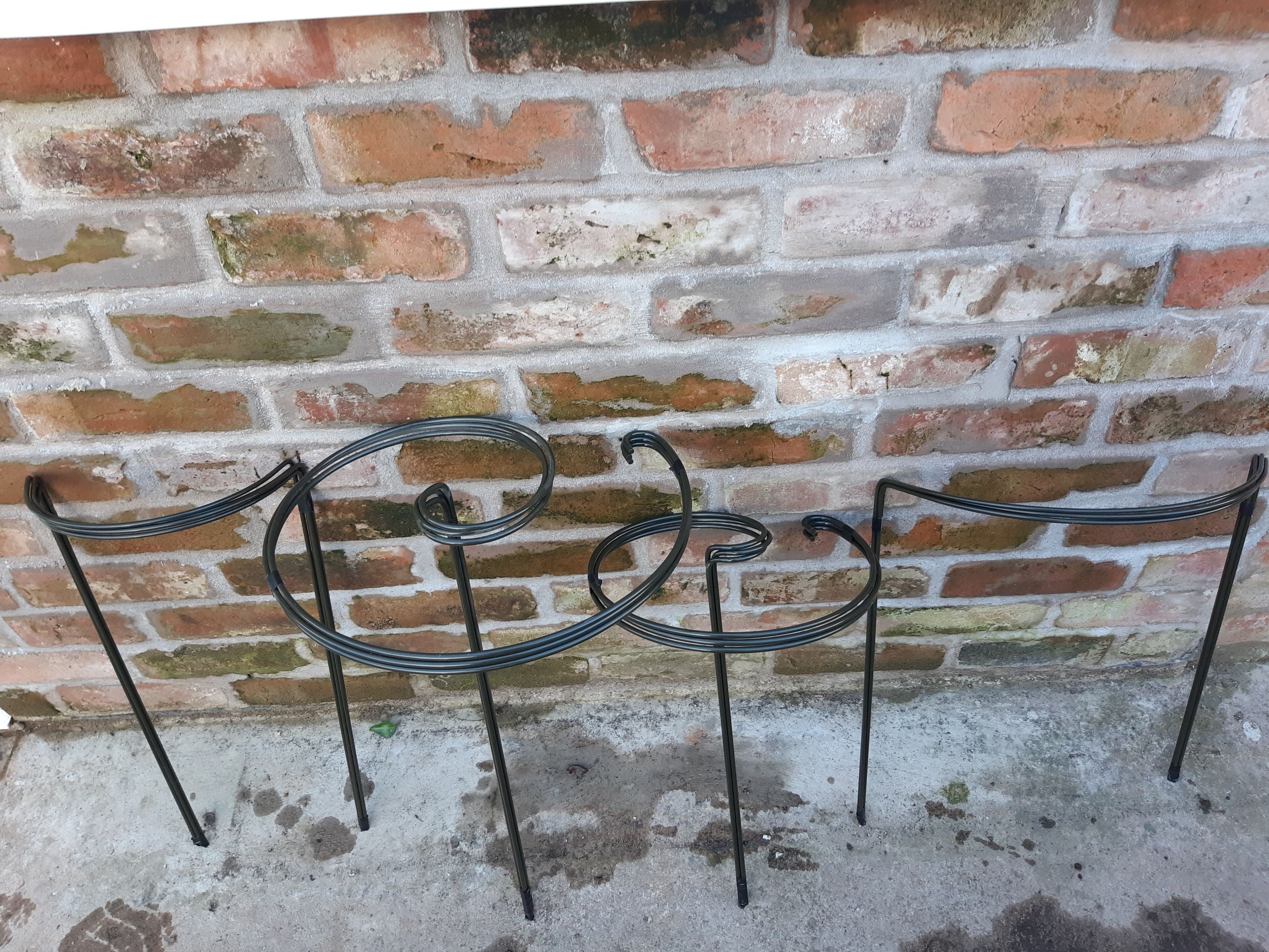 Spring Support Packing Spring Border Pack 14 supports 0002 – Plant Supports (UK) Ltd