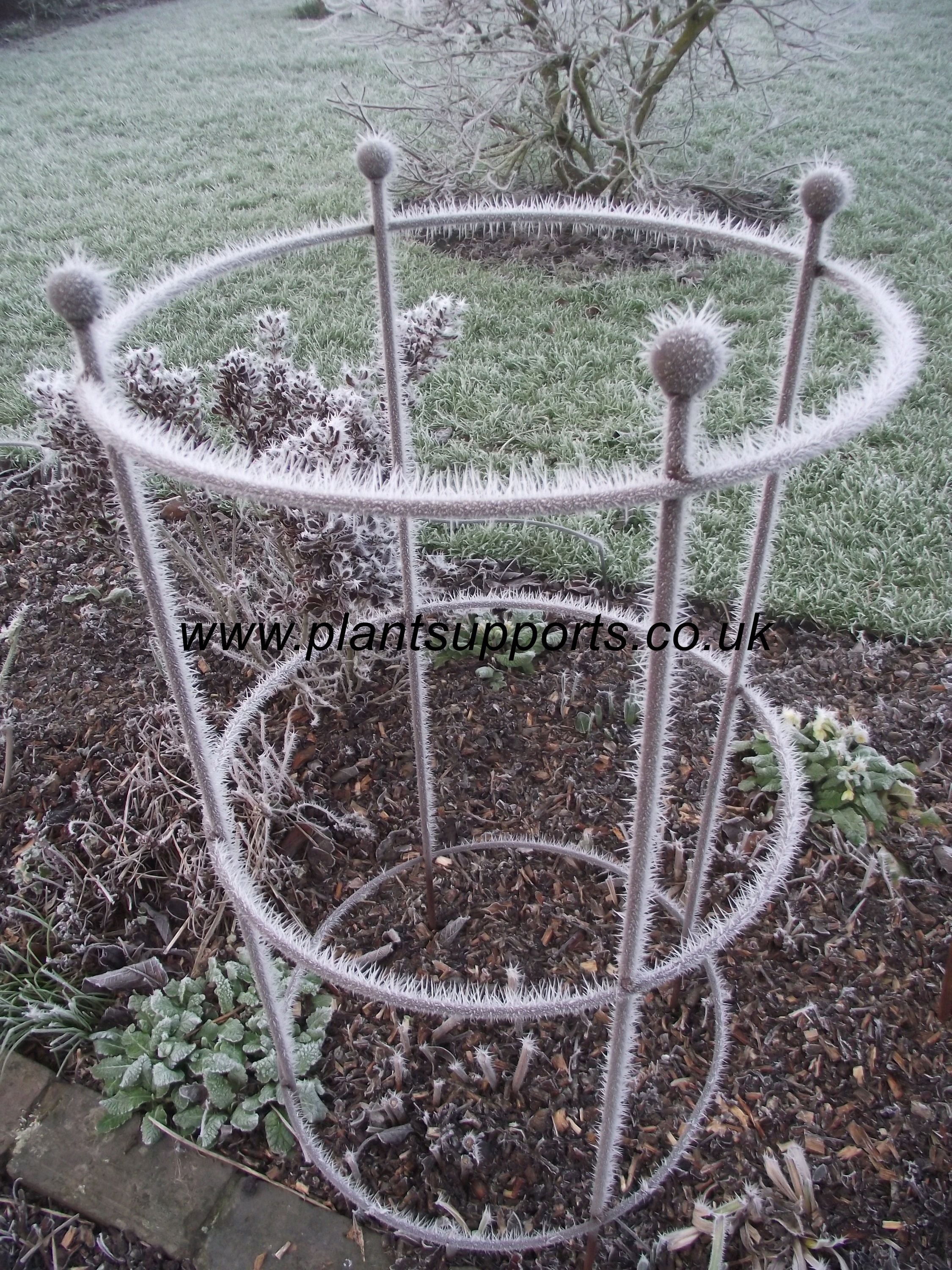 Ball Topped Parallel Cone 1.27m high A0068